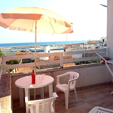 Leuca A 300 M Dal Mare Santa Maria di Leuca