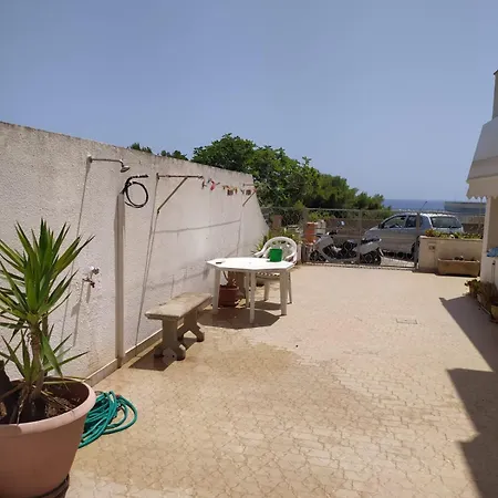 Leuca A 300 M Dal Mare Santa Maria di Leuca